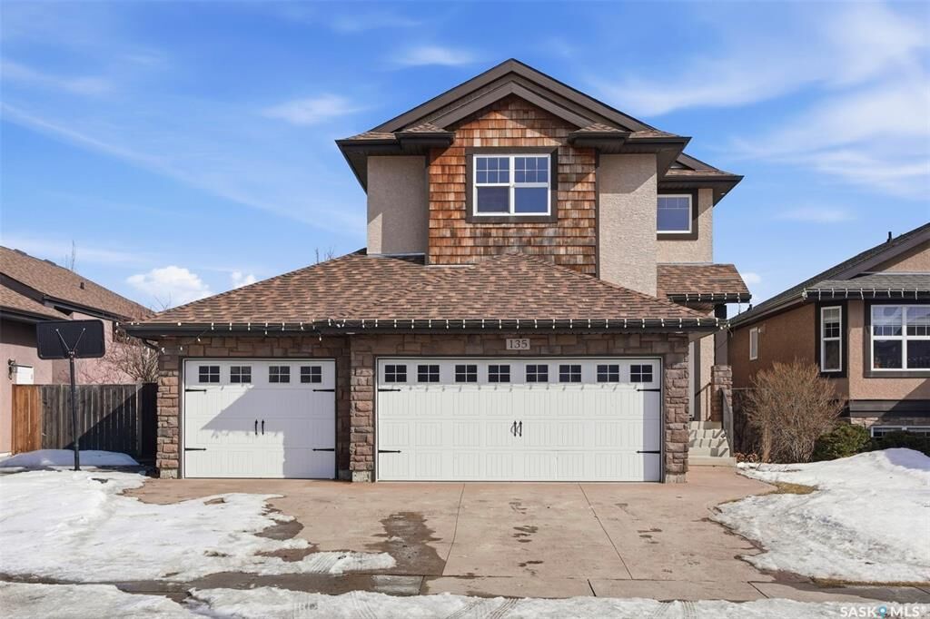Property Photo:  135 Brainerd Crescent  SK S7T 0H2 