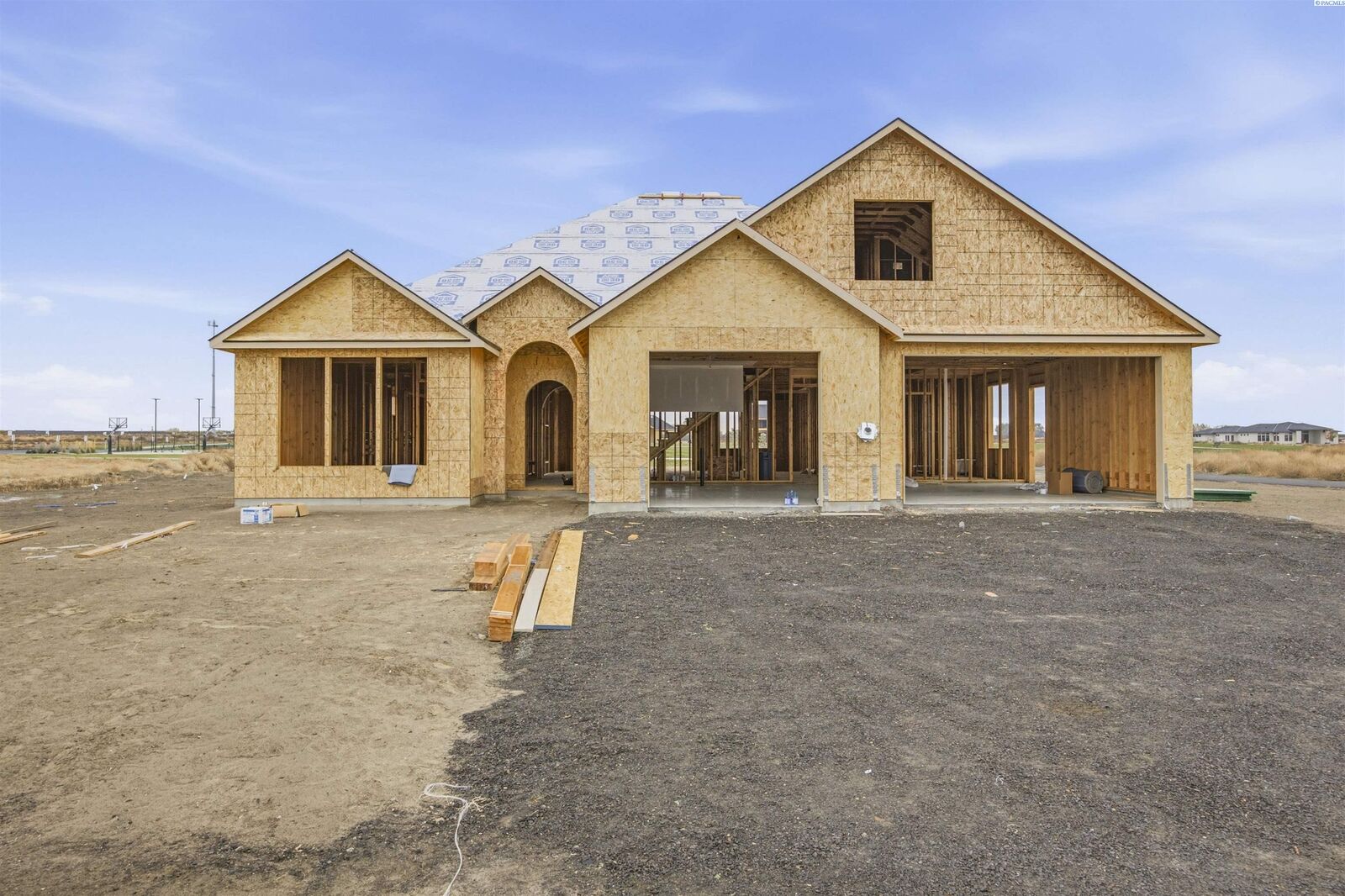 Property Photo: 8601 Tendril Lane WA 99301
