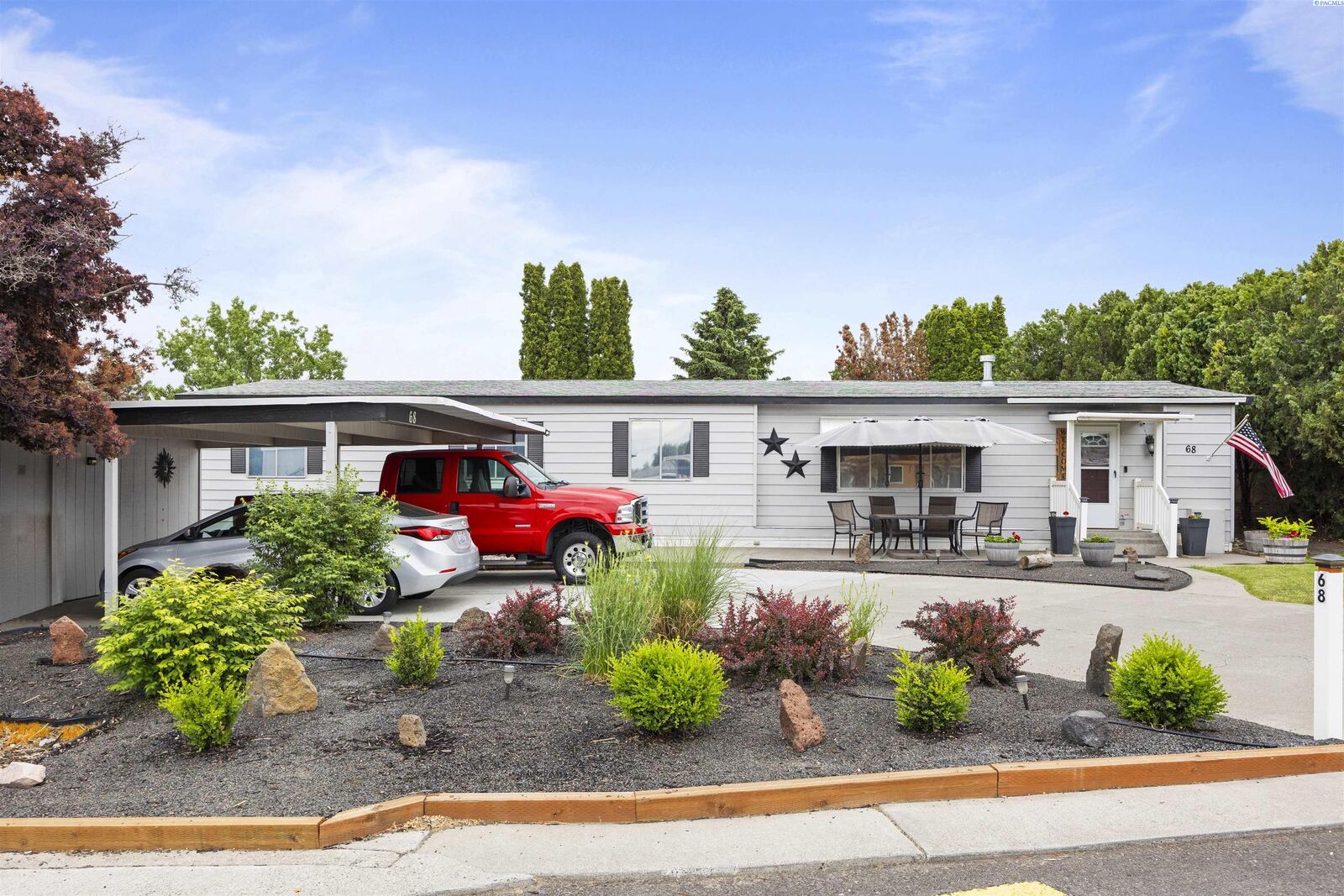 Property Photo:  3324 W 19th Ave  WA 99336 