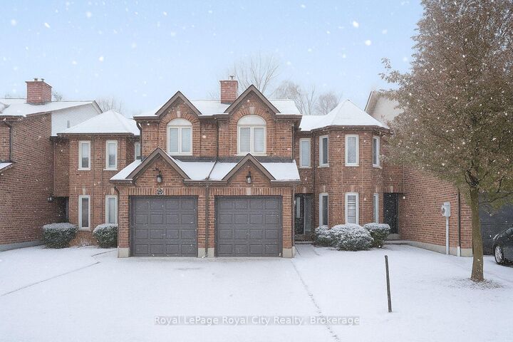 21 Marilyn Drive — photo 1