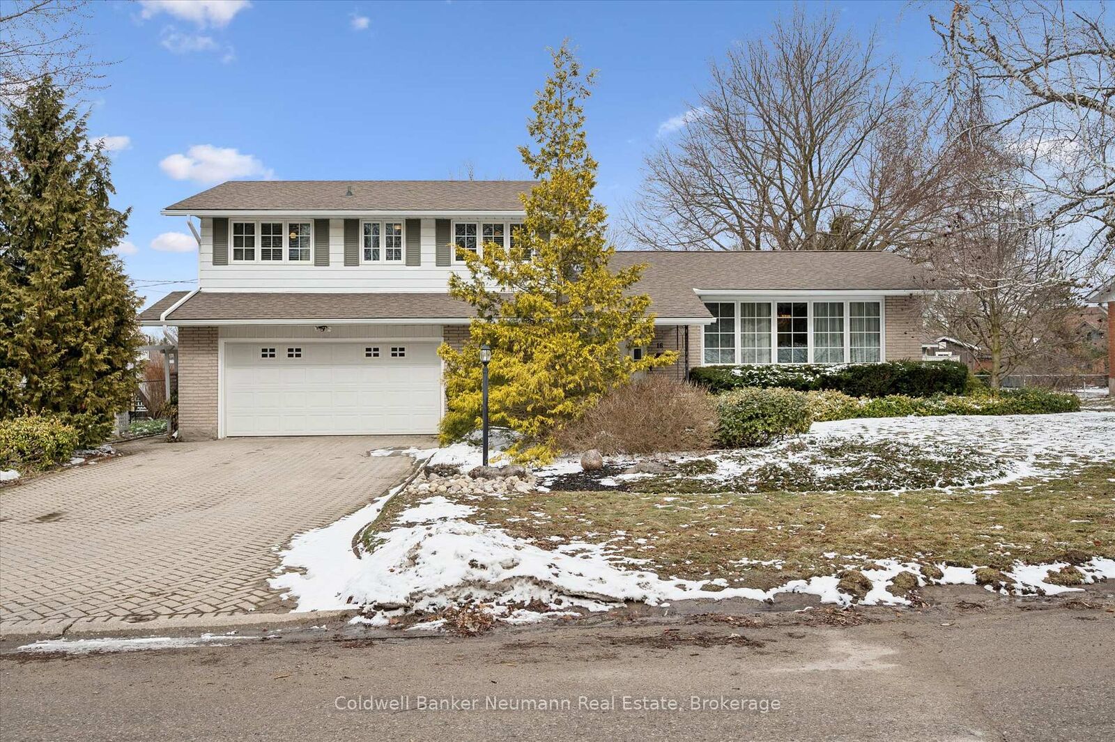 Property Photo:  16 Colborn Street  ON N1G 2M5 