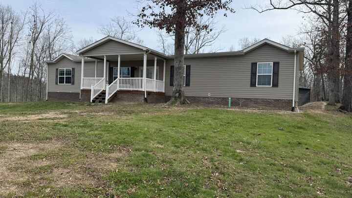 Property Photo: 369 N State Route 207 KY 41168