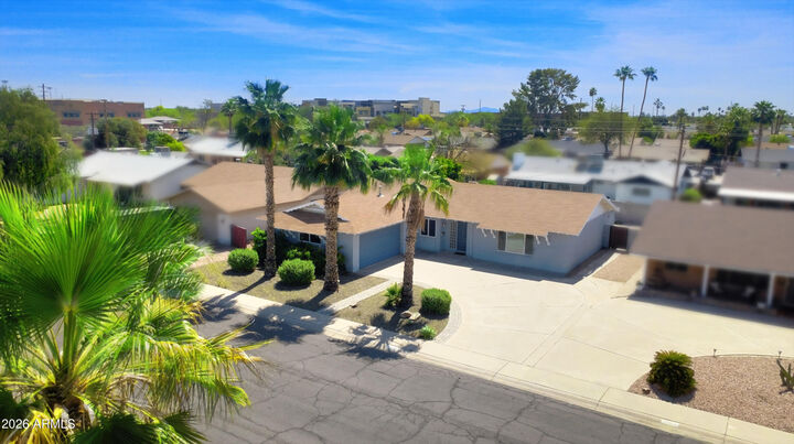 Property Photo:  8731 E Jackrabbit Road  AZ 85250 