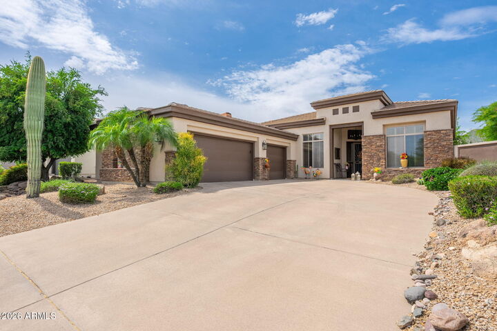 Property Photo: 15618 E Cactus Drive AZ 85268
