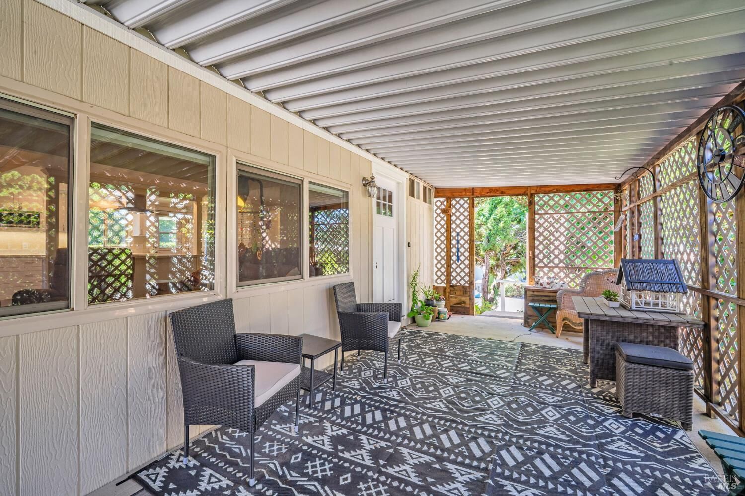 Property Photo: 103 Glenoak Court CA 95405