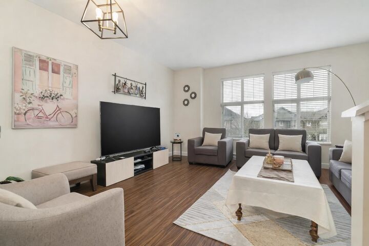 Property Photo: 18211 70 Avenue 7 BC V3S 8K9