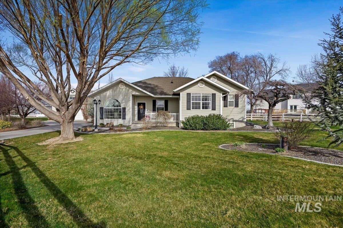 Property Photo:  1624 Sunflower Lane  ID 83301 