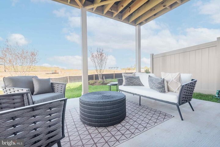 Property Photo: 42970 Truman Terrace VA 20148