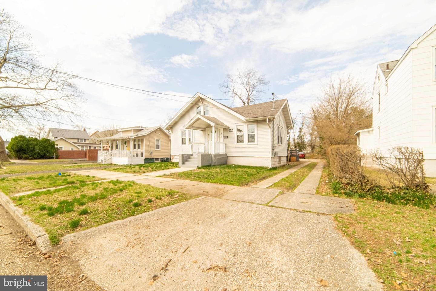 Property Photo:  426 W Peach Street 2  NJ 08360 