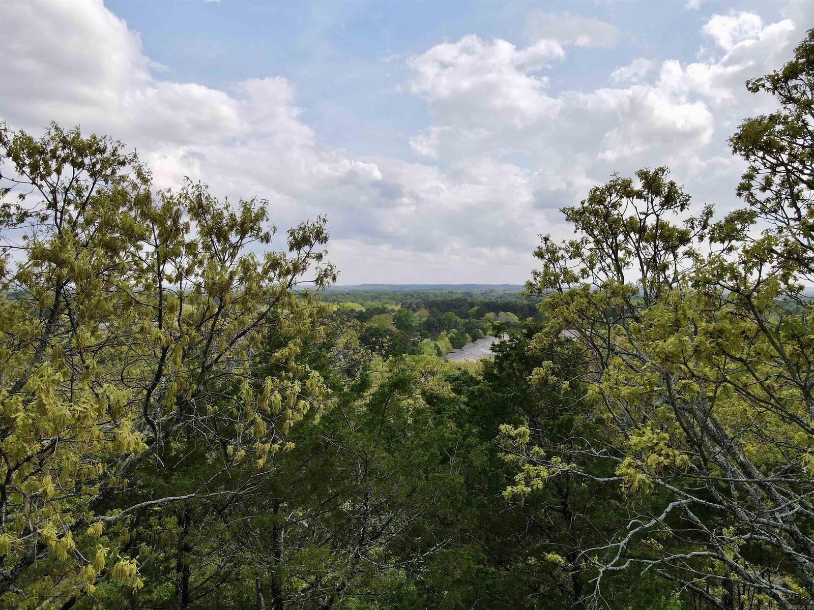 Property Photo: 3270 Nob Hill Drive AR 72034