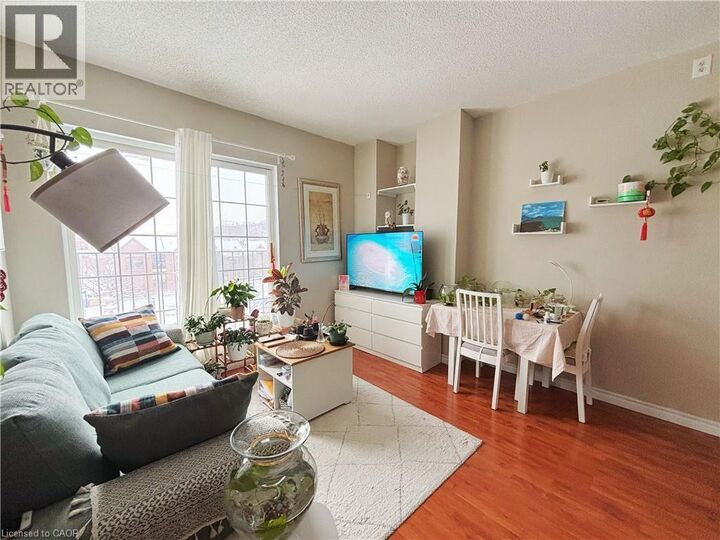 Property Photo:  135 South James Street South 304  ON L8P 2Z6 