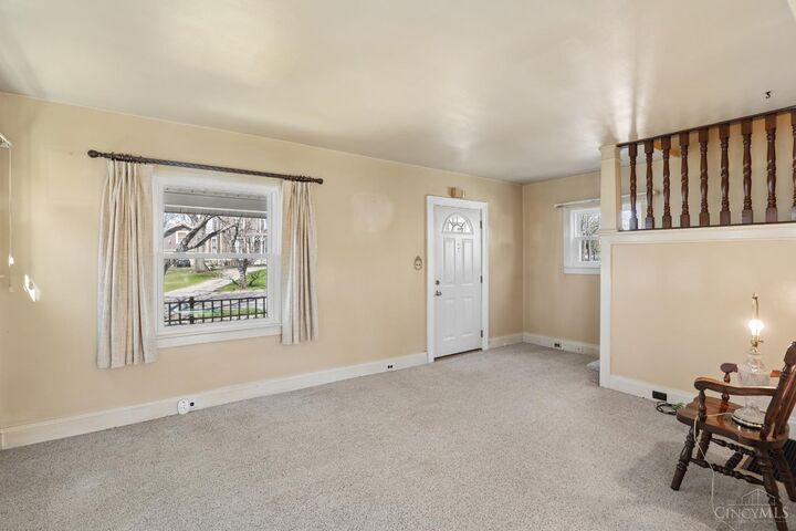 Property Photo: 19 Parkway Avenue OH 45216