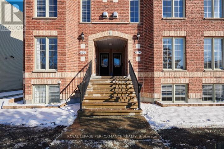 Property Photo:  870 Longfields Drive  ON K2J 0J3 