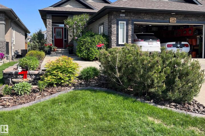 Photo de la propriété:  5028 Ceylon Close  AB T8H 0H5 