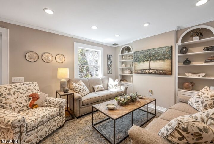 Property Photo: 3 Ashburn Pl NJ 07410