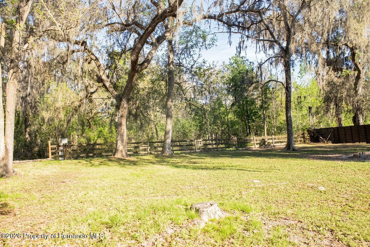 Property Photo:  25280 Dauphin Drive  FL 34602 