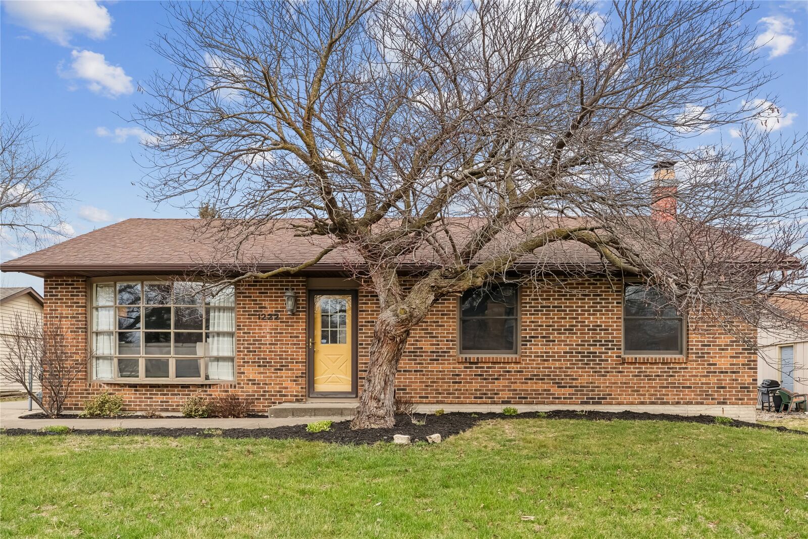 Property Photo:  1222 NW 4th Street  IA 50023 