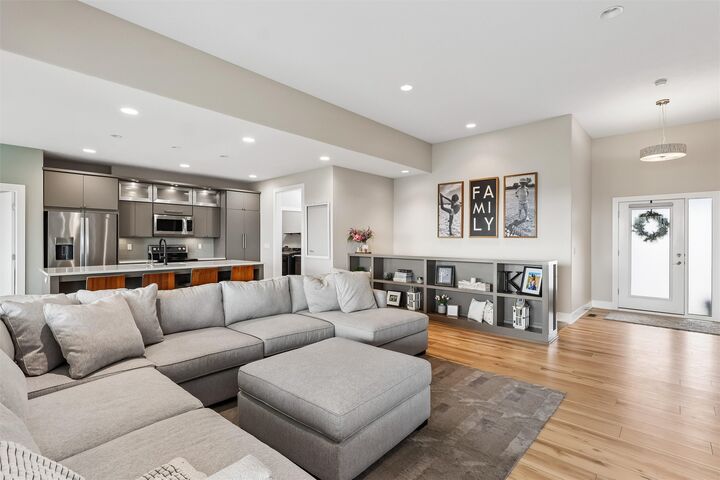 Property Photo:  1315 Bailey Court  IA 50003 