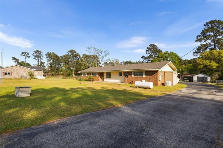 Property Photo:  5357 S Fm 2087  TX 75603 