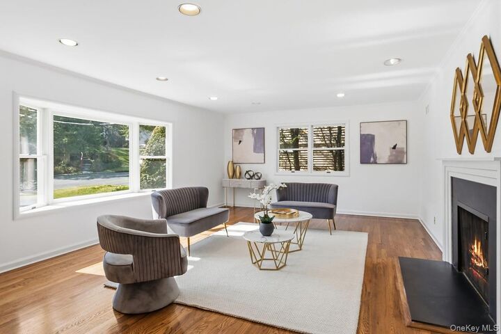 Property Photo:  168 Waverly Road  NY 10583 