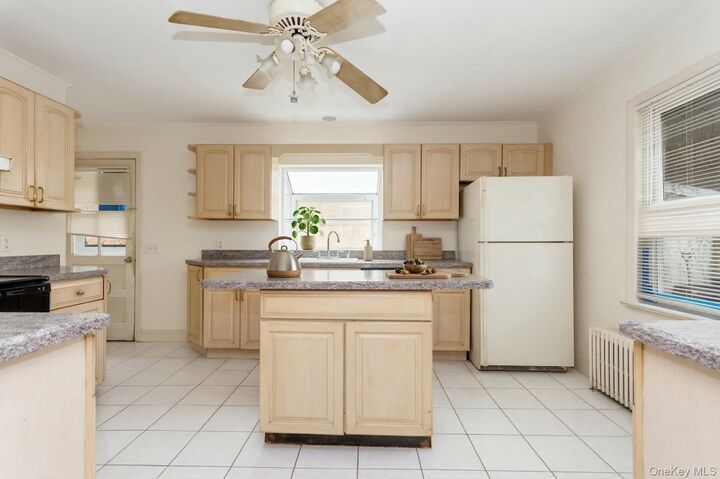 Property Photo:  2 Wagon Lane  NY 10509 