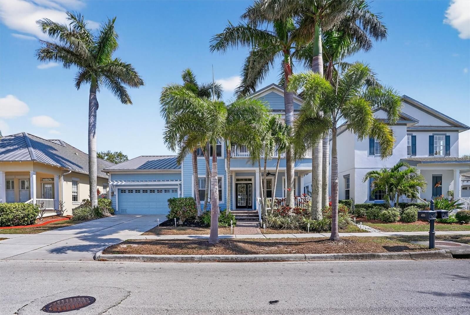 Property Photo: 416 Manns Harbor Drive FL 33572