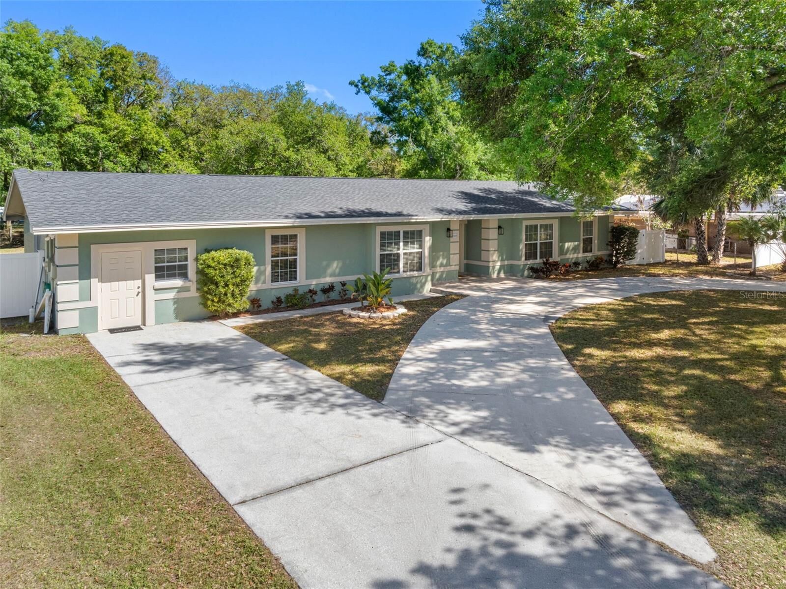 Property Photo: 2008 S 58th Street FL 33619