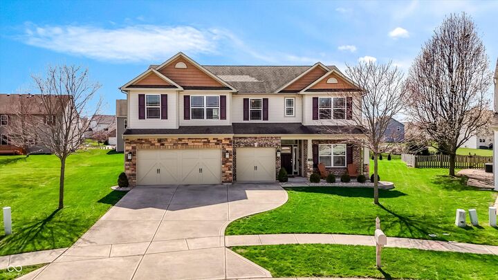 Property Photo:  1293 Blue Haven Way  IN 46143 