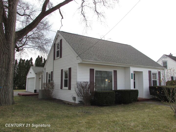 Property Photo:  286 Church Street  MI 48623 