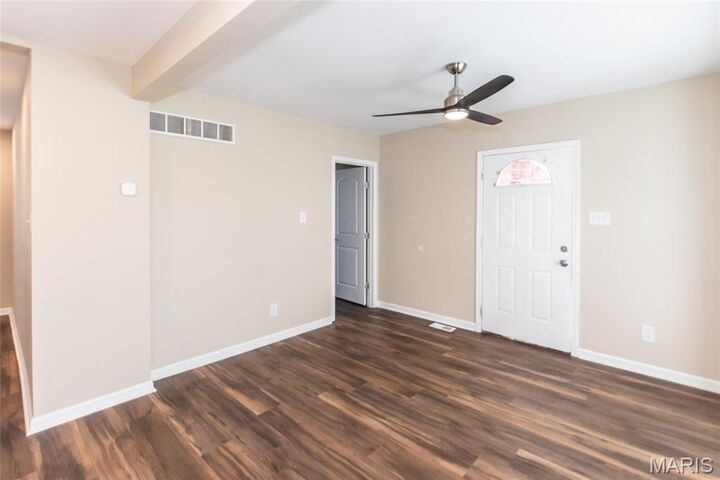 Property Photo: 6019 Jackson Avenue MO 63134