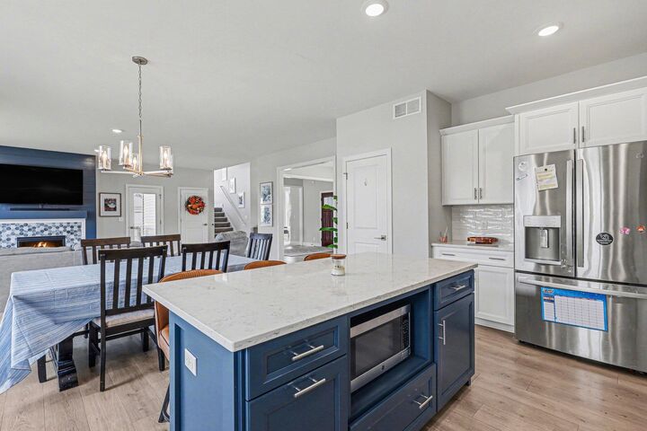 Property Photo:  2803 Pinehill Drive  MI 49424 