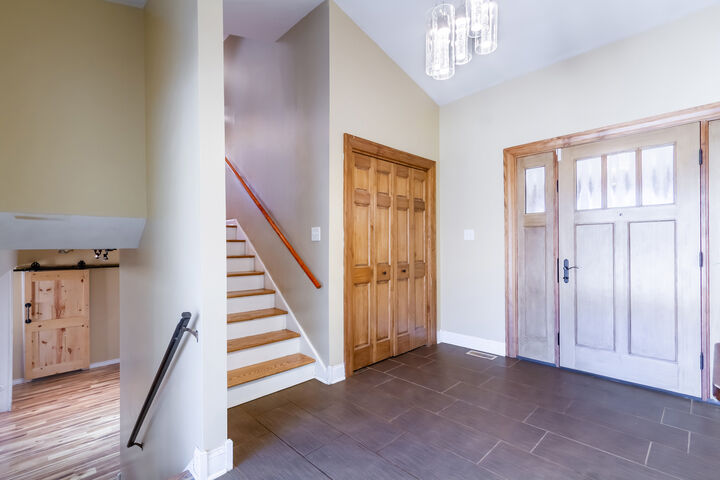 Property Photo:  3N046 Lakeview Court  IL 60185 