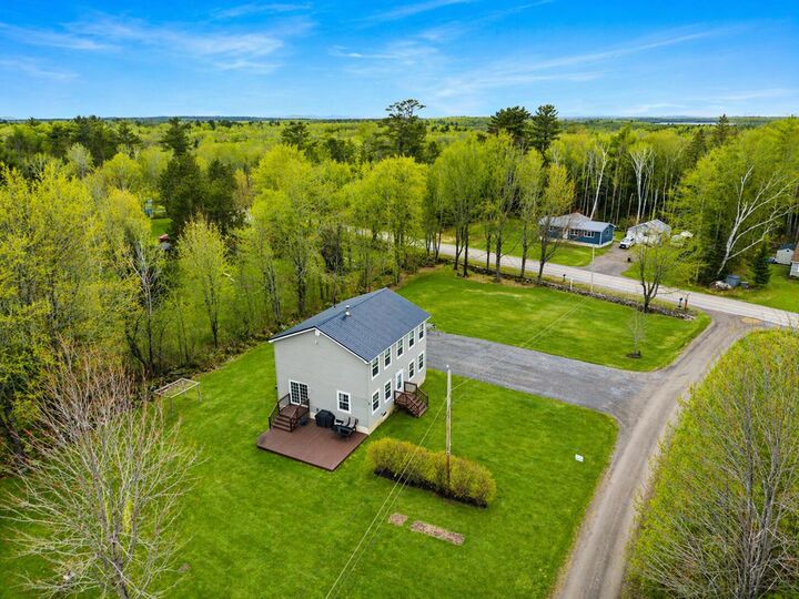 Property Photo:  7 Ellingwood Drive  ME 04401 