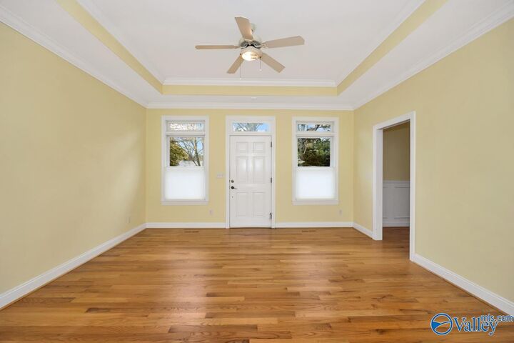 Property Photo:  1401 Wellman Avenue NE  AL 35801 