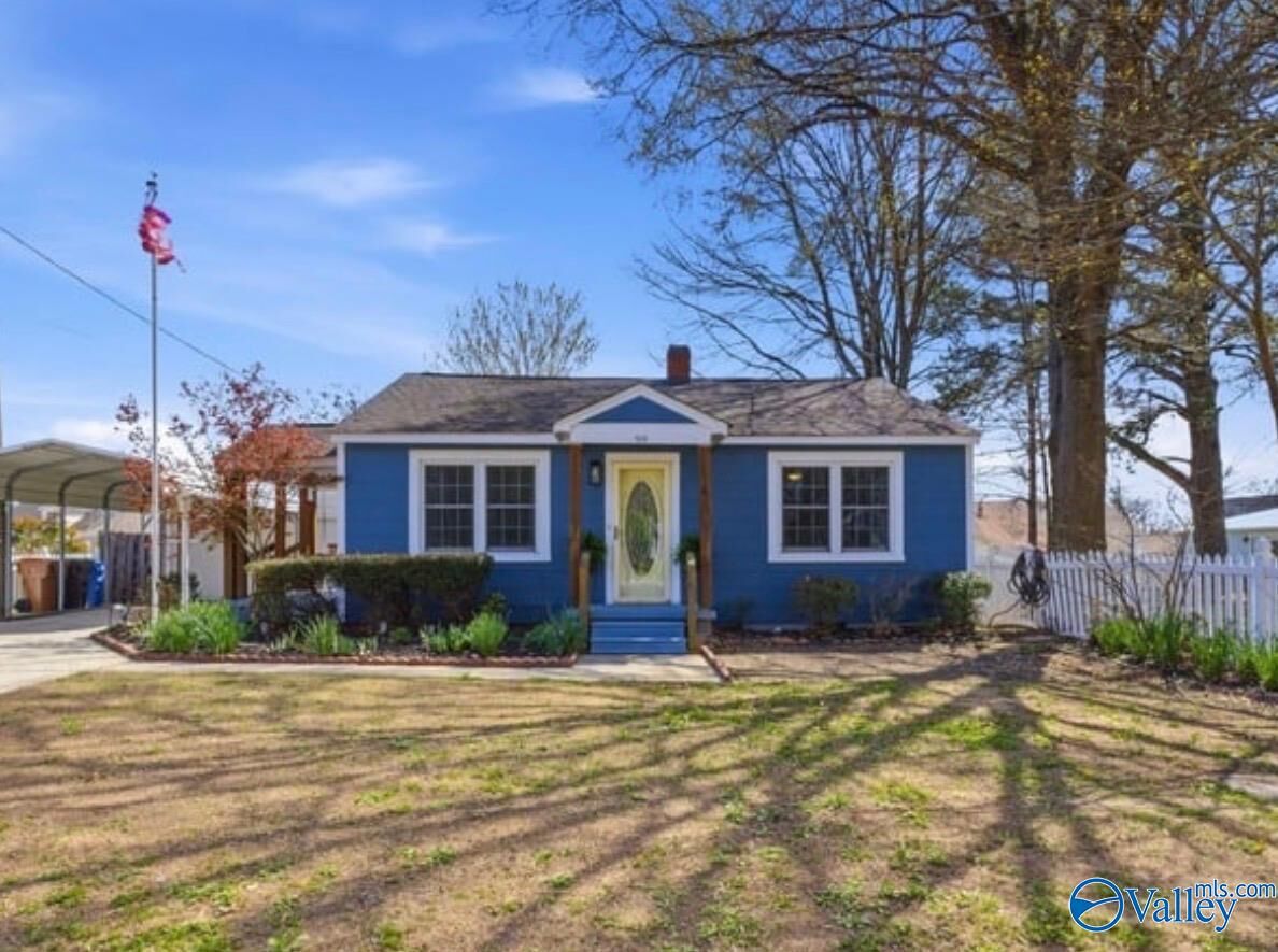 Property Photo:  504 Pine Street NW  AL 35640 
