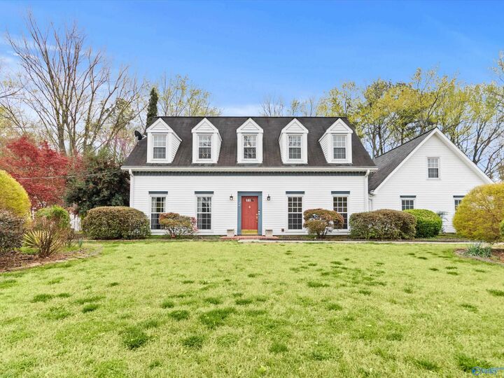 Property Photo:  112 Lynbrook Blvd  AL 35758 