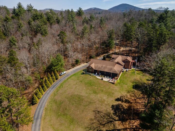 Property Photo:  45 Turning Lay Road  GA 30560 