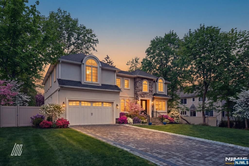 Property Photo: 8 Ranch Lane NJ 07624