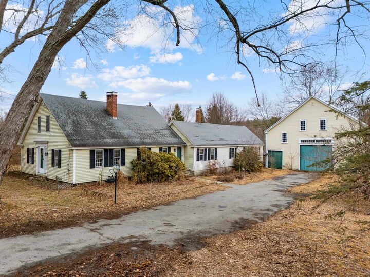 Property Photo: 51 Nottingham Road NH 03077