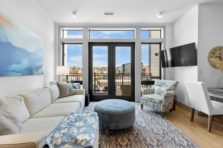 Property Photo:  101 N Beacon St 303  MA 02472 