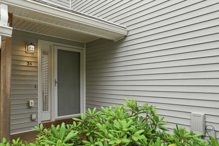 Property Photo:  34 Mountain Laurel Lane 34  MA 01420 