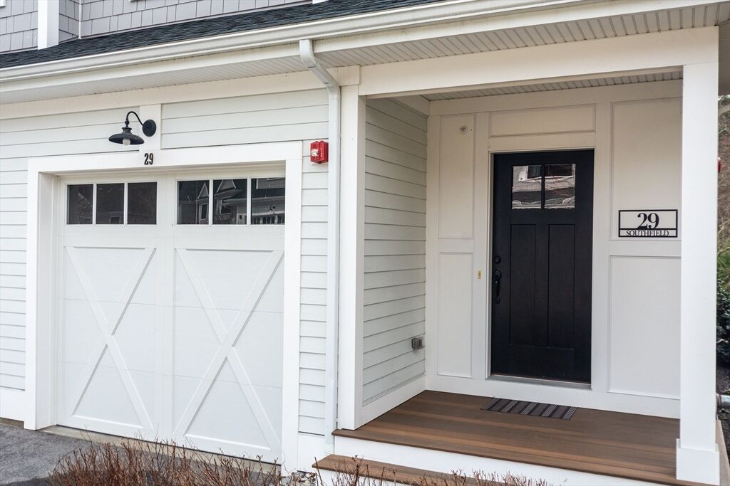 Property Photo:  29 Southfield Ln 29  MA 01770 