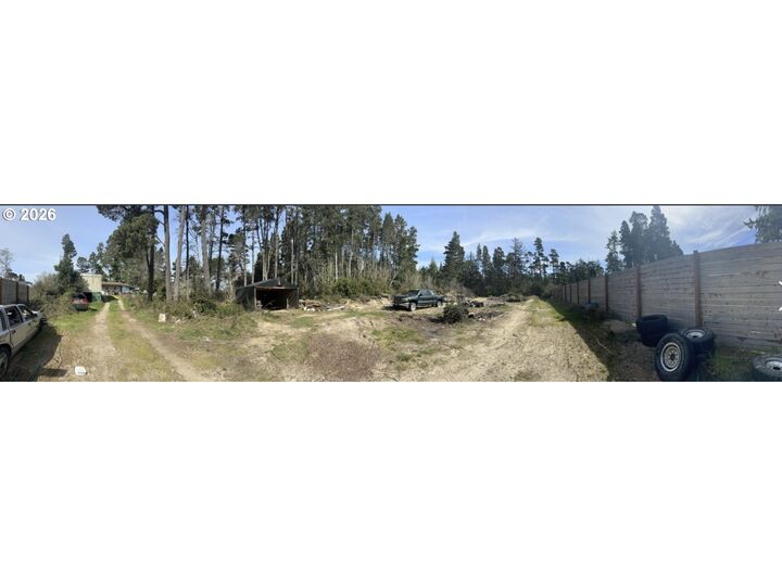 Property Photo:  88029 Highway 101  OR 97439 