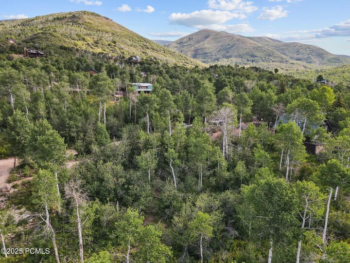 Property Photo:  126 E Comanche Pass  UT 84055 