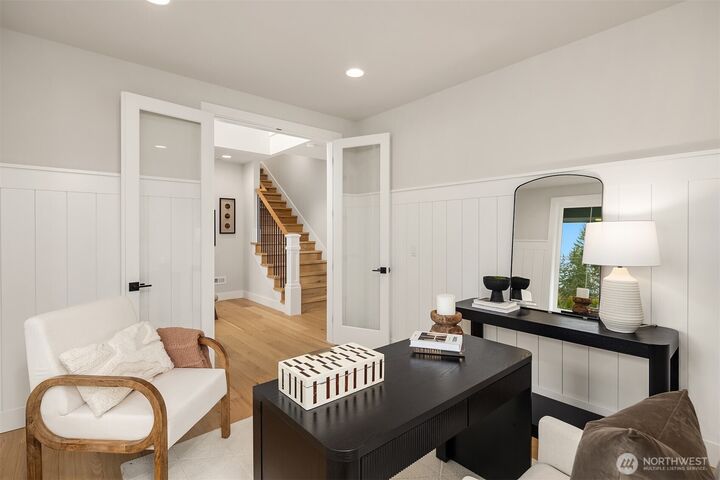 Property Photo: 18660 NE 53rd Street WA 98052