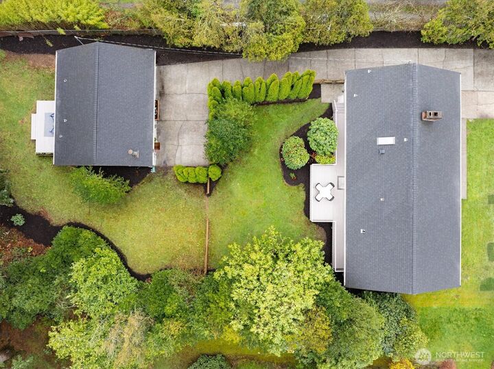 Property Photo:  22511  96th Avenue W  WA 98020 