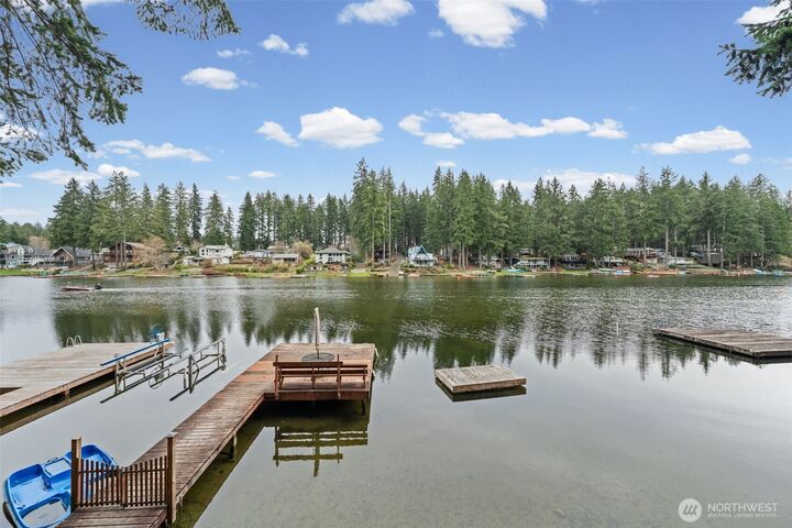 Property Photo:  5530 E Mason Lake Drive W  WA 98546 