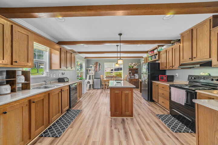 Property Photo:  1186 Case View Road  TN 37725 