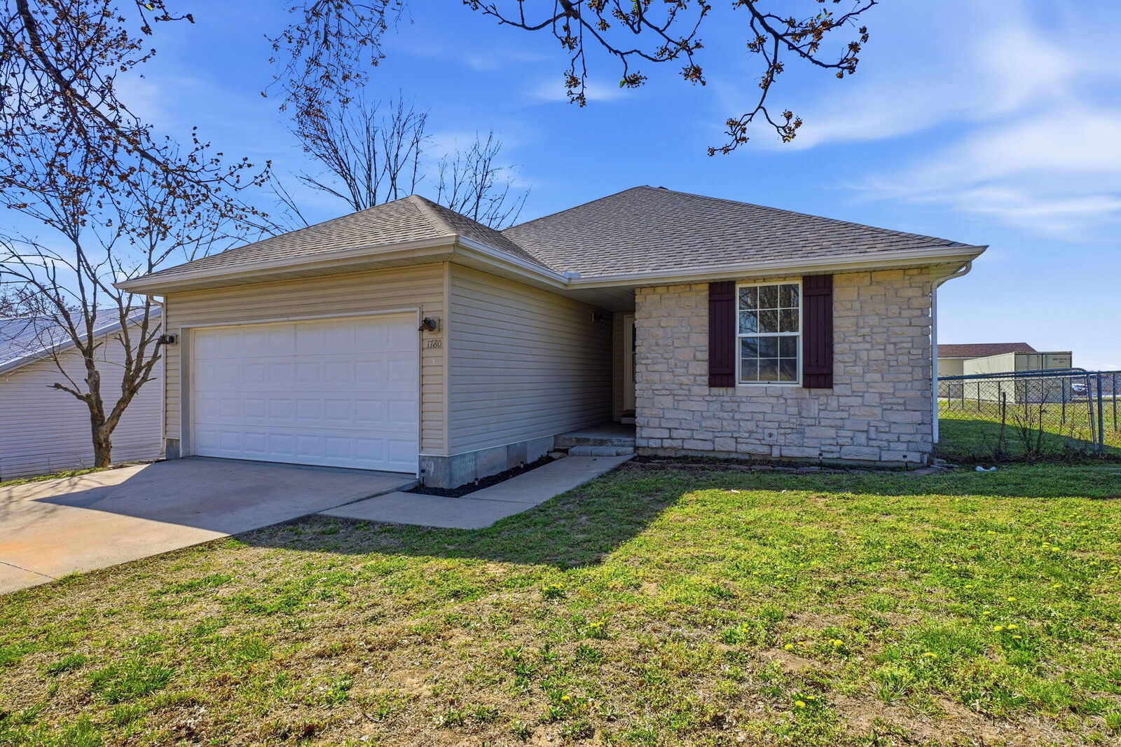 Property Photo:  1780 E Division Street  MO 65613 