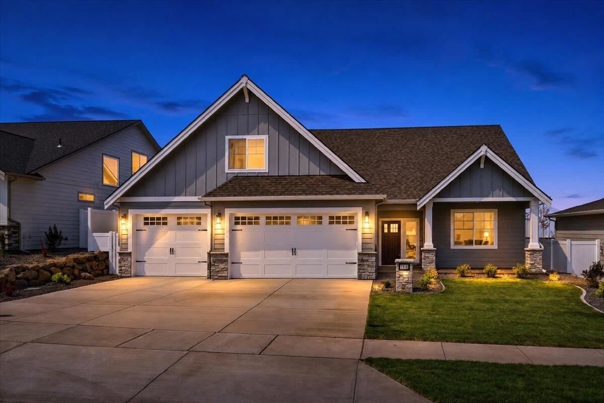 Property Photo: 1316 S Manifold Rd WA 99016